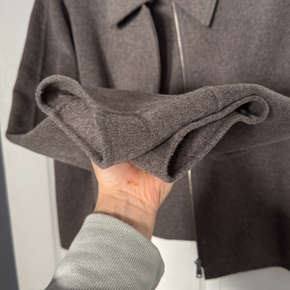 Collared Wool Jacket - Picture 6 of 7